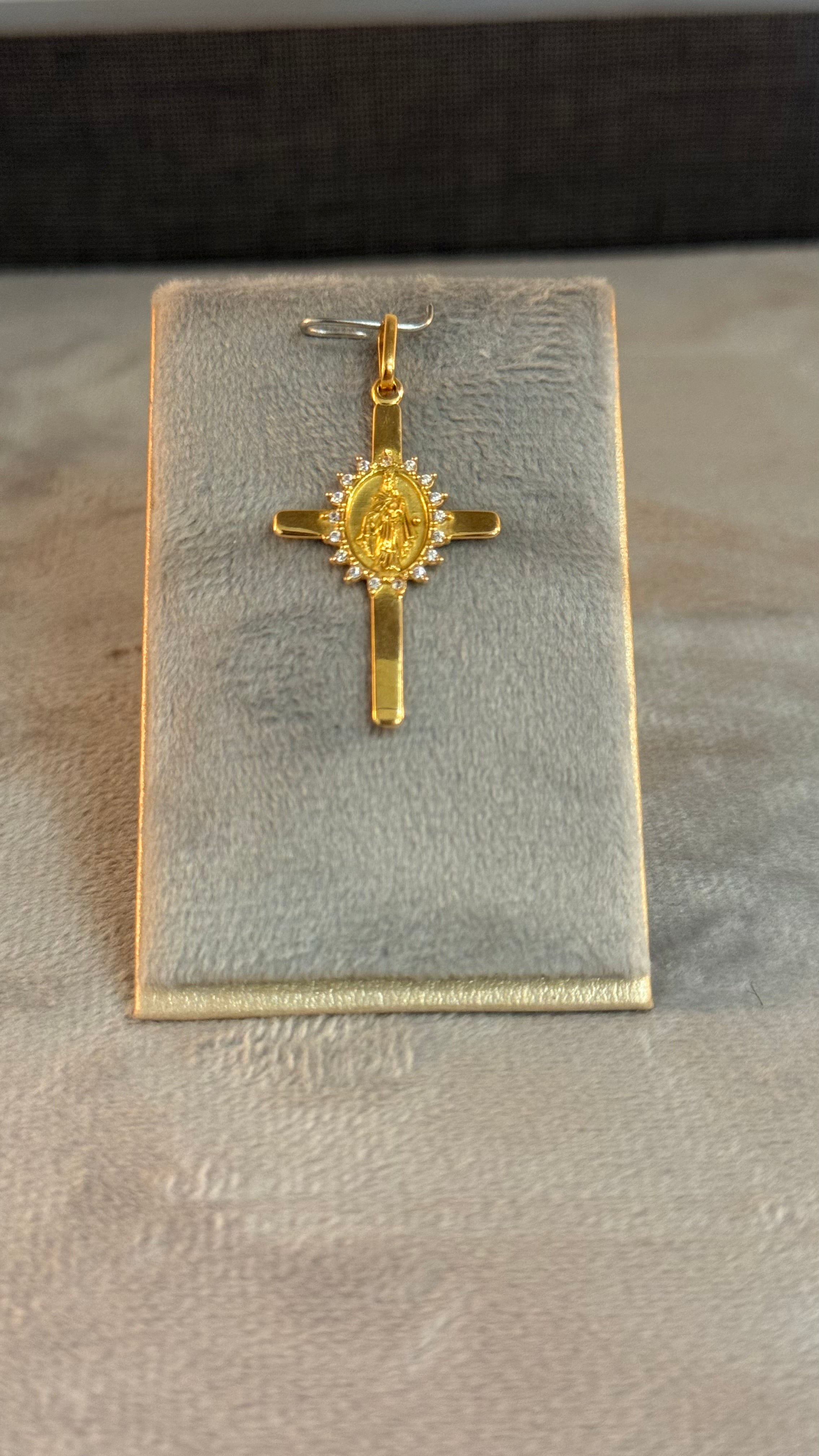 Dije Cruz Virgen 1,9Gr